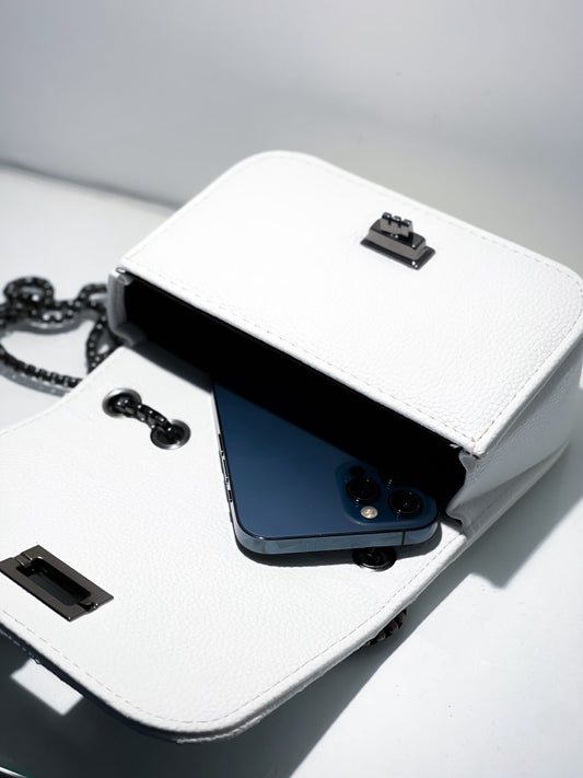 Bolsa Pequena em Couro Sintético com Alça de Corrente Ref. 1625