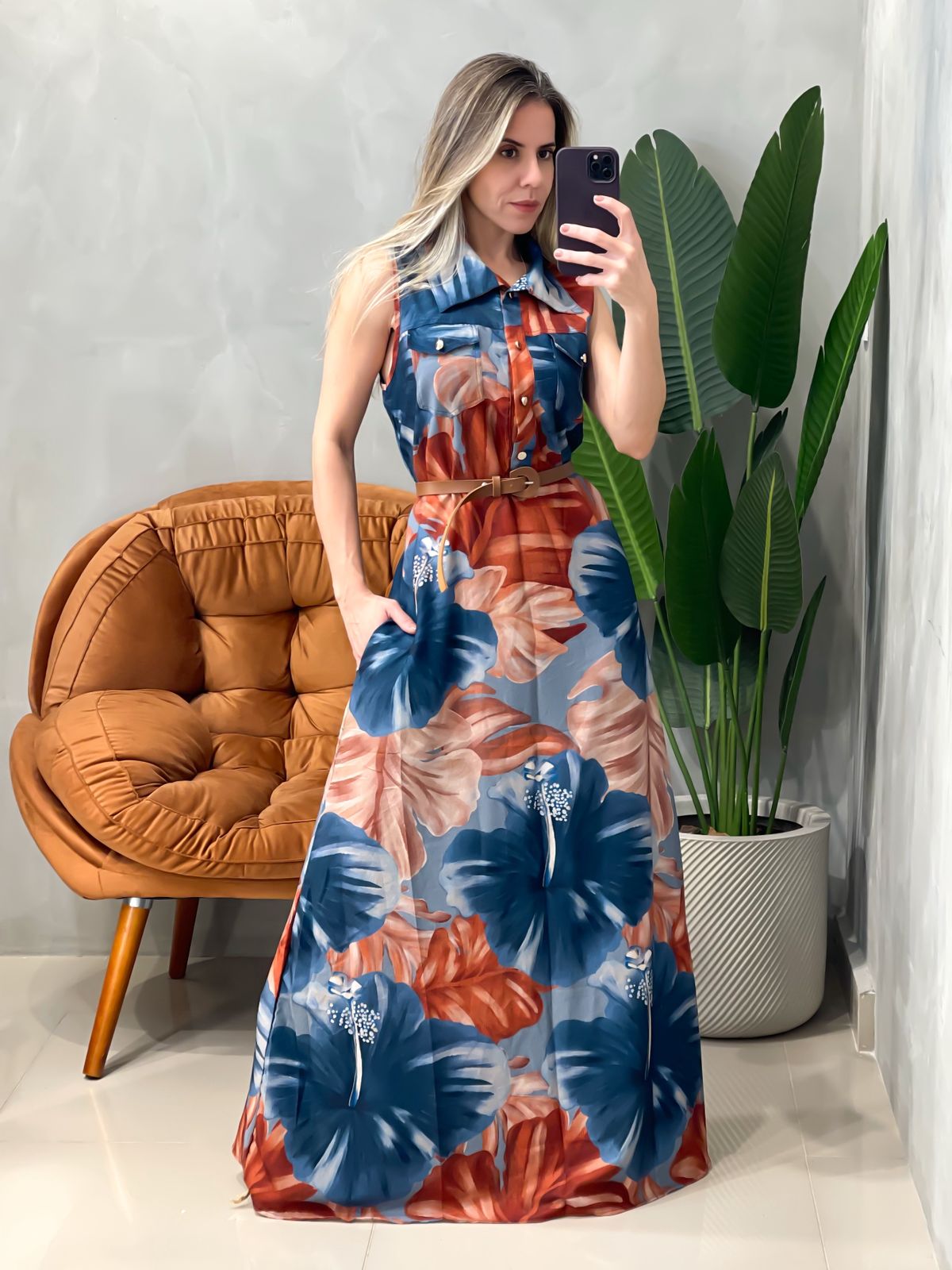 Vestido Longo em Crepe Regata com Bolsos Estampado Ref. 1680