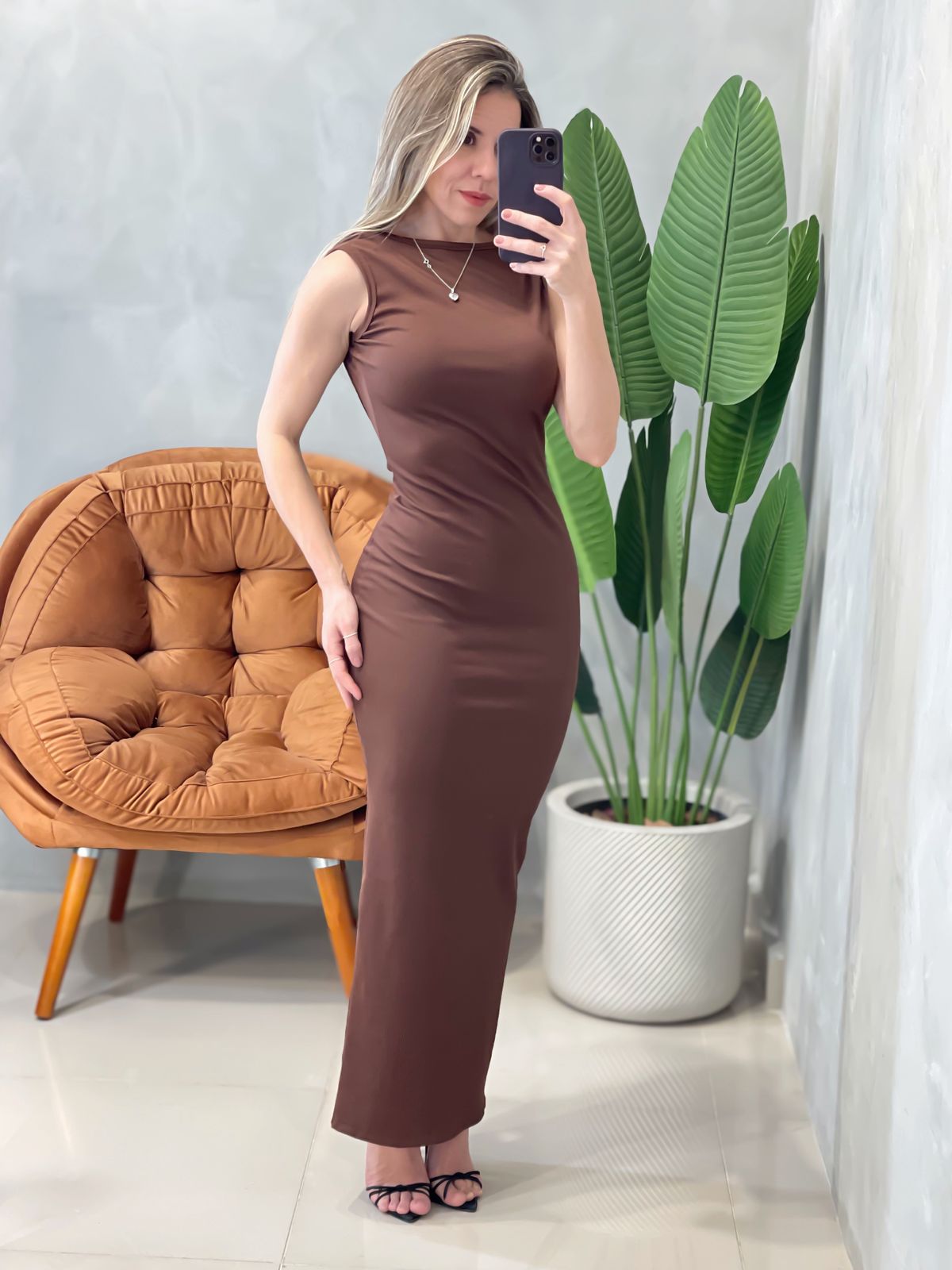 Vestido Longo em Ribana Regata Costas Nua Rafaela Ref. 1667